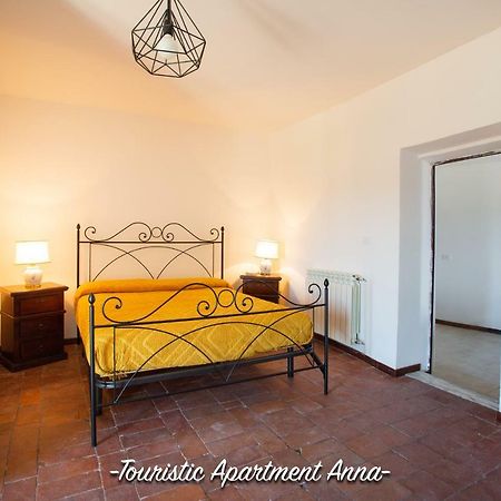 Tourist Apartment Anna Брачано Екстериор снимка