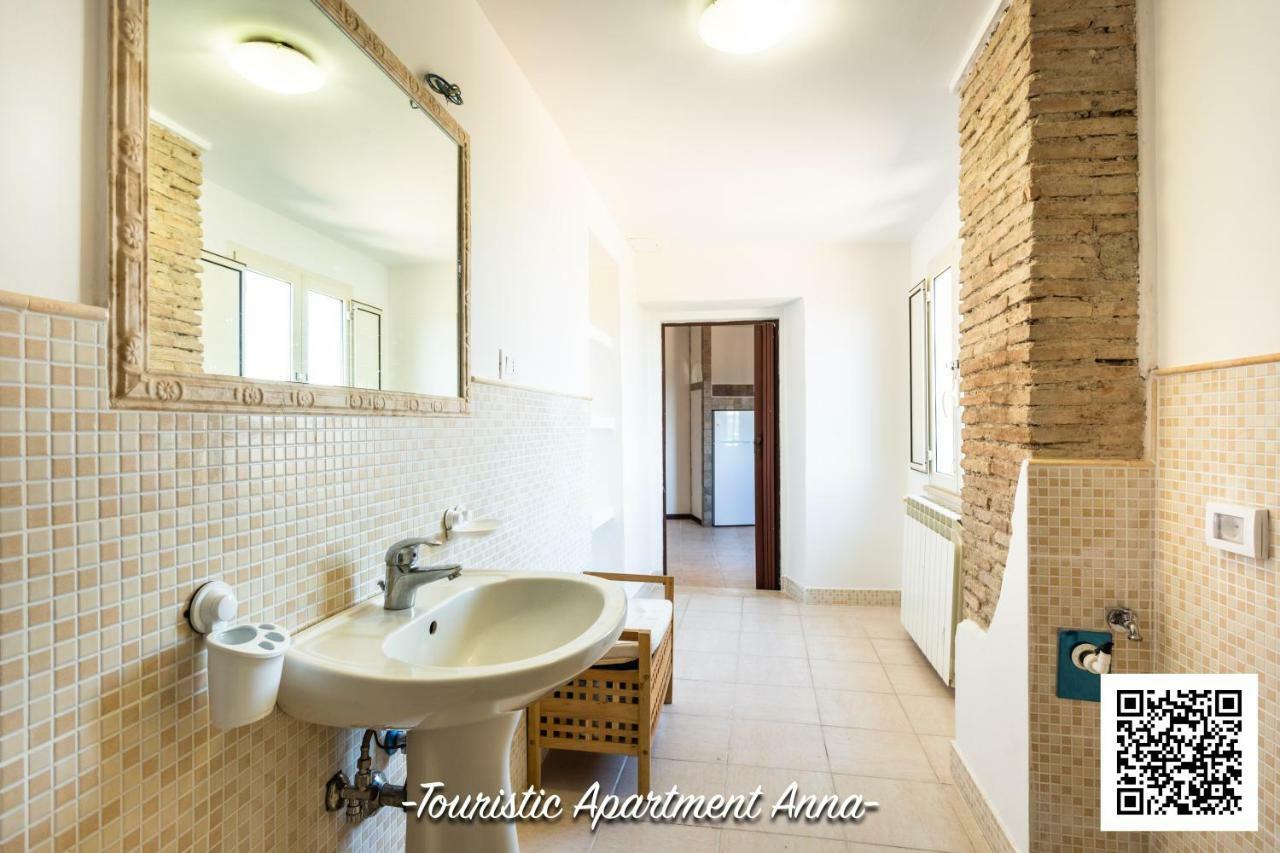 Tourist Apartment Anna Брачано Екстериор снимка