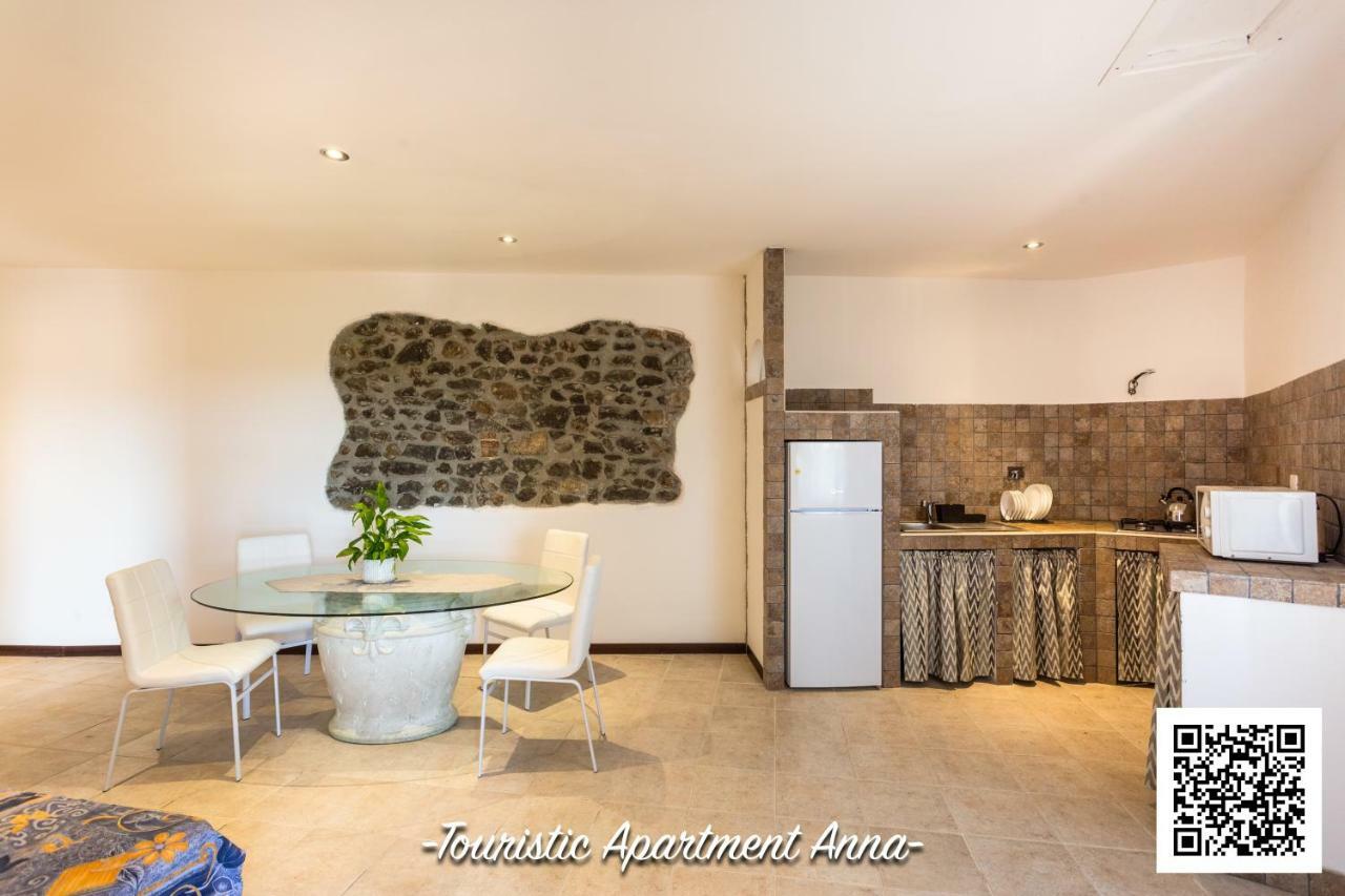Tourist Apartment Anna Брачано Екстериор снимка